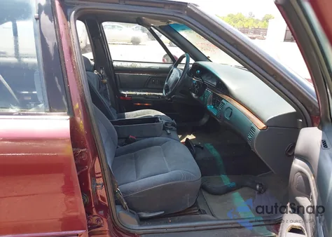 1998 Oldsmobile Eighty-Eight Ls z USA, uszkodzony, nr VIN 1G3HN52K7W4845557